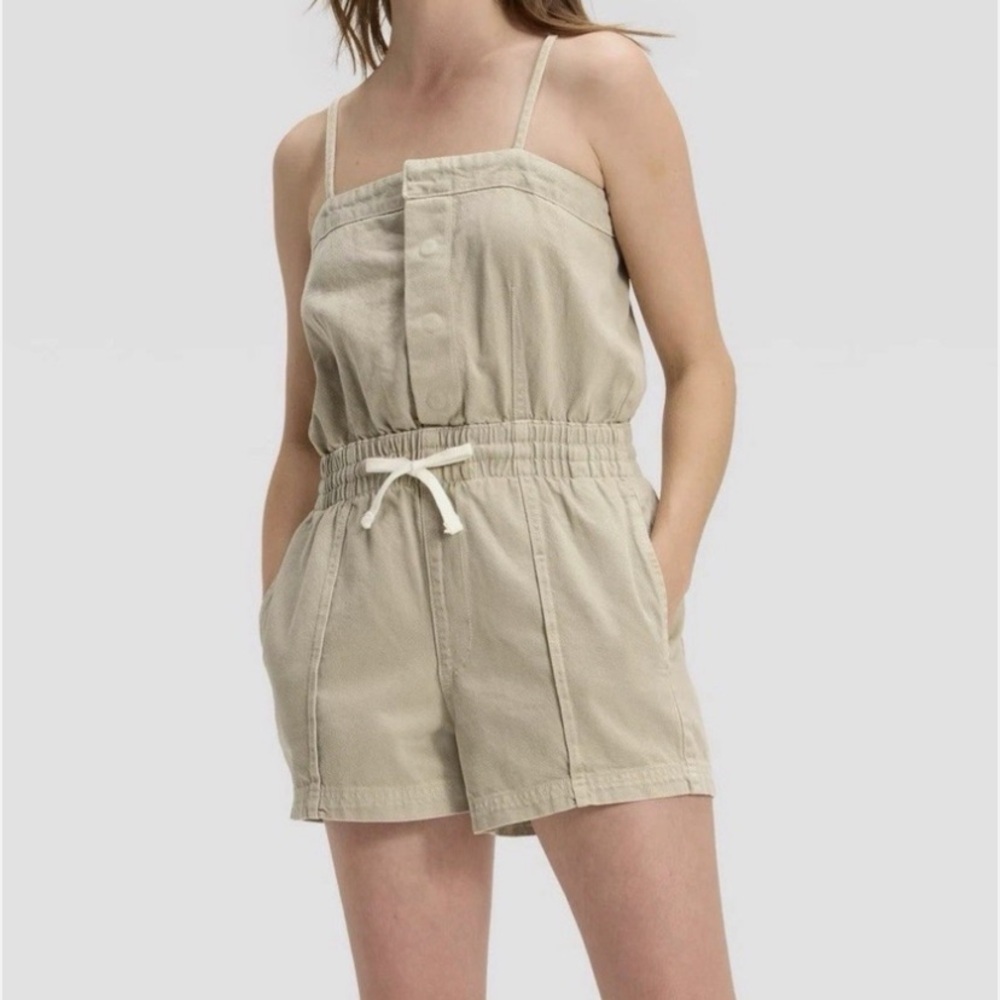 Women's Denim Beach
Romper - Universal
Thread ™ Khaki Green new 🆕